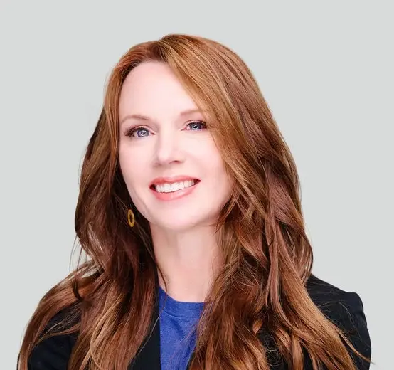 Angel Smith headshot