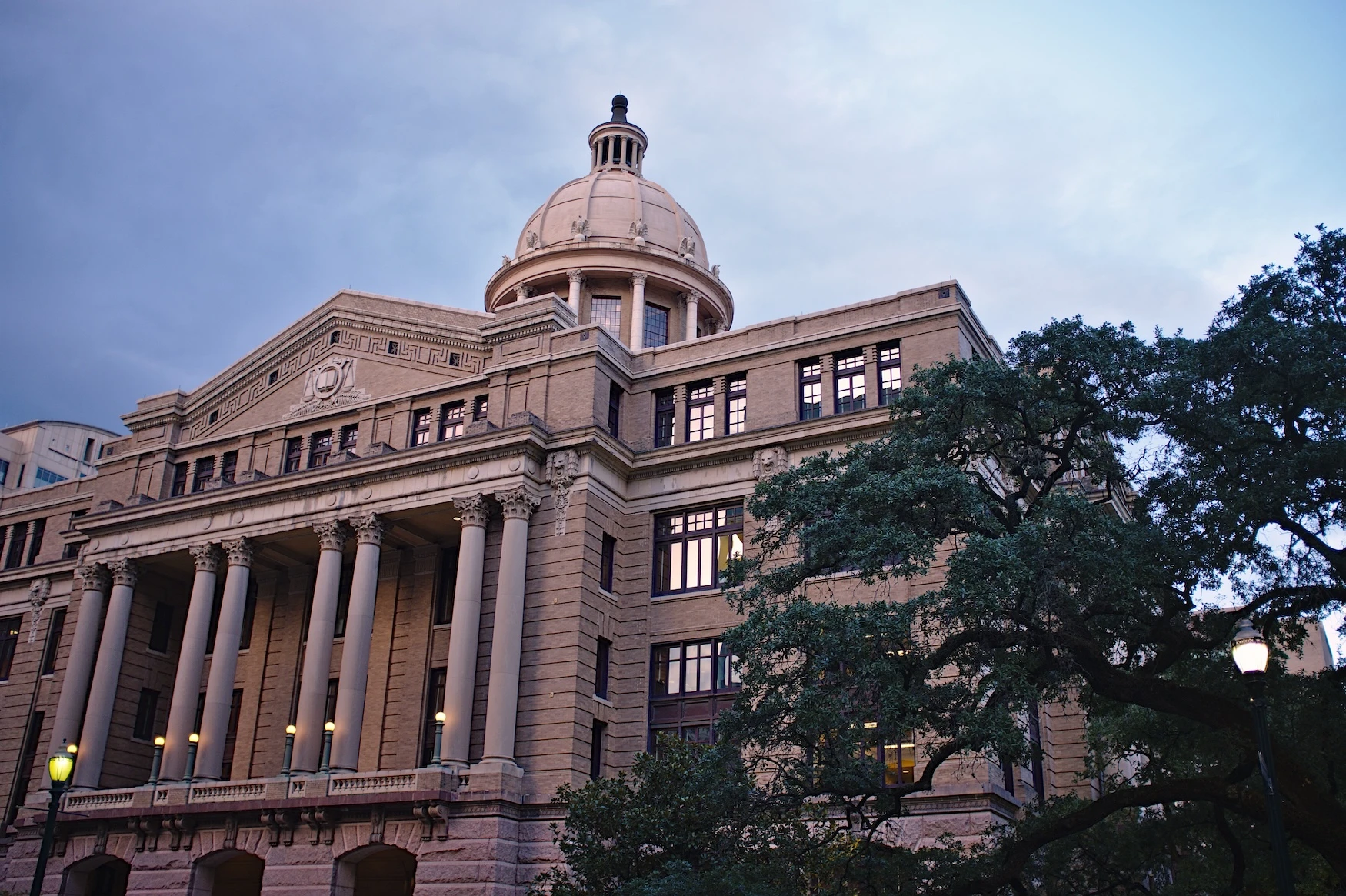 Image of a state government building